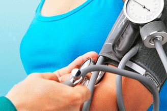 Die Messung des Blutdrucks kann helfen, Bluthochdruck zu erkennen